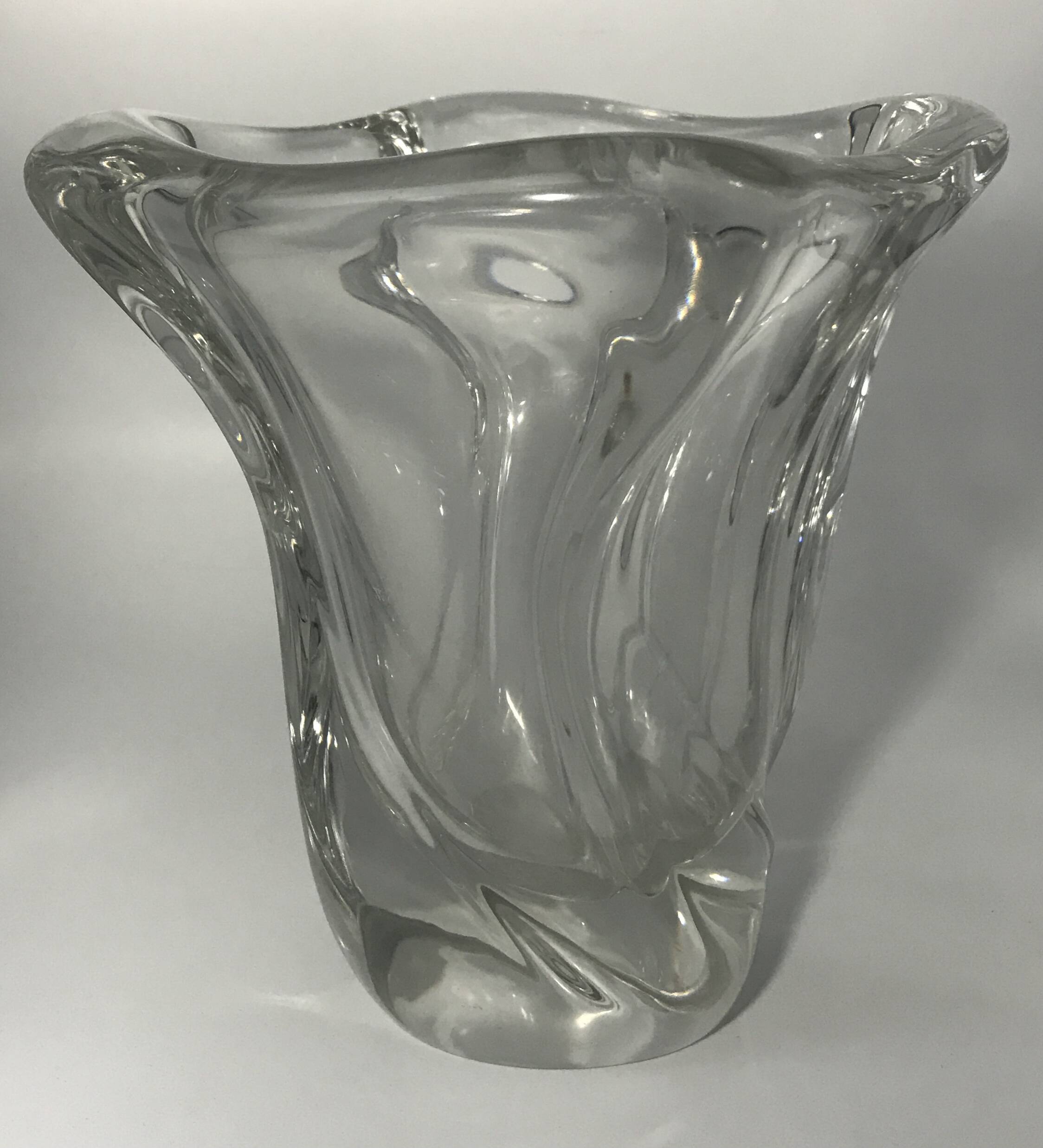 Crystal vase signed daum france free form 4.4 kg