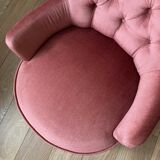 Pink toad armchair