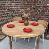 Round table