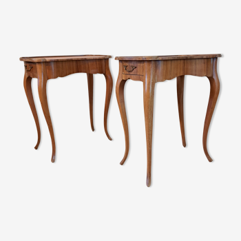 Paire de tables d'appoints