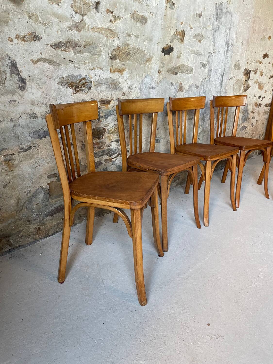 Baumann wooden chairs – Lot