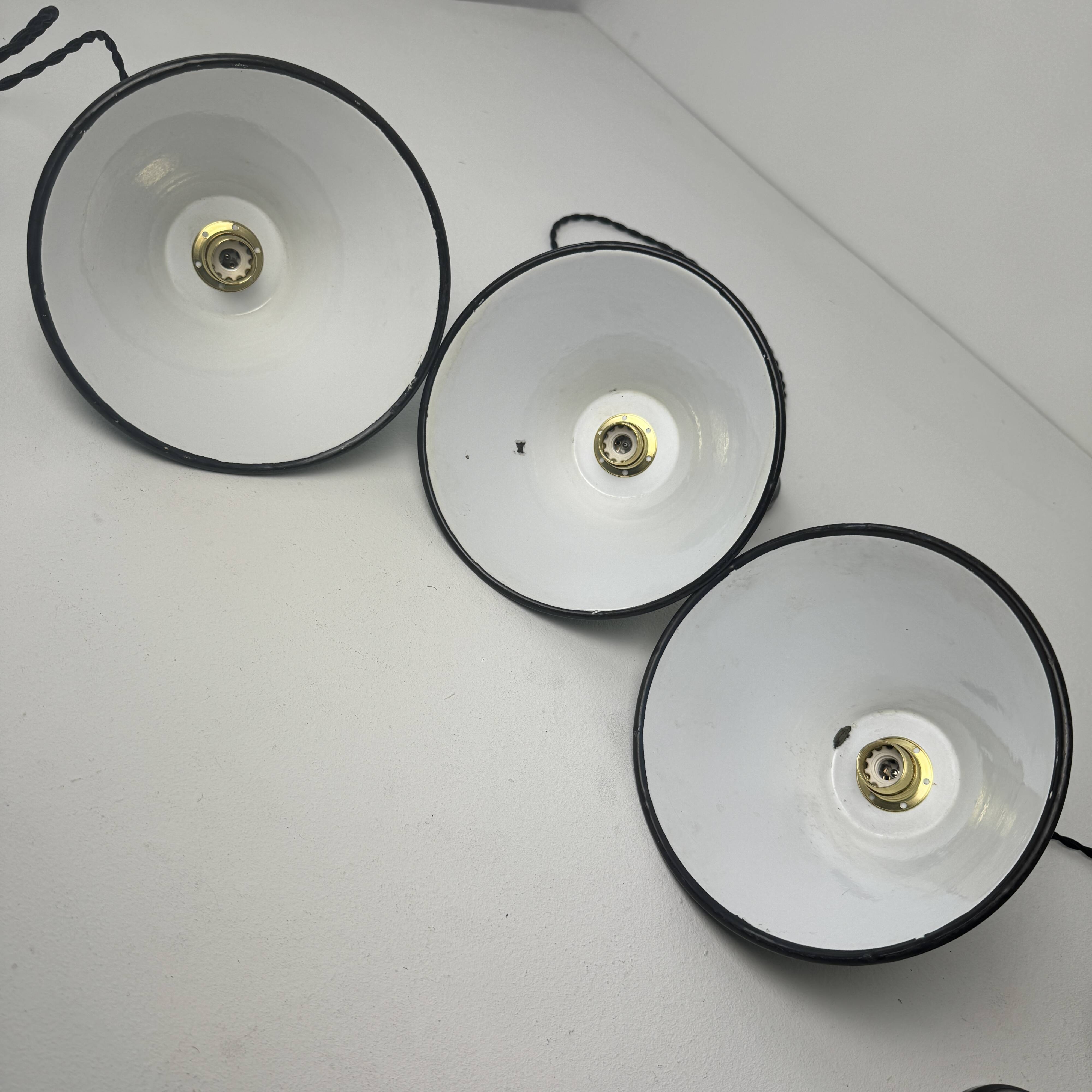 Set of 3 enamelled conical industrial pendants