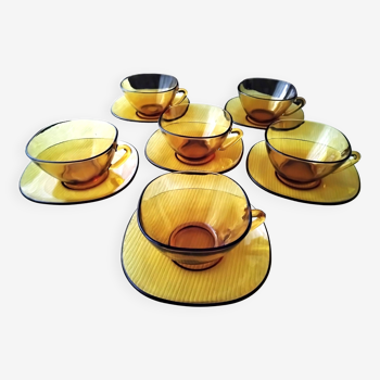 6 Large Vintage Véréco Tea Cups