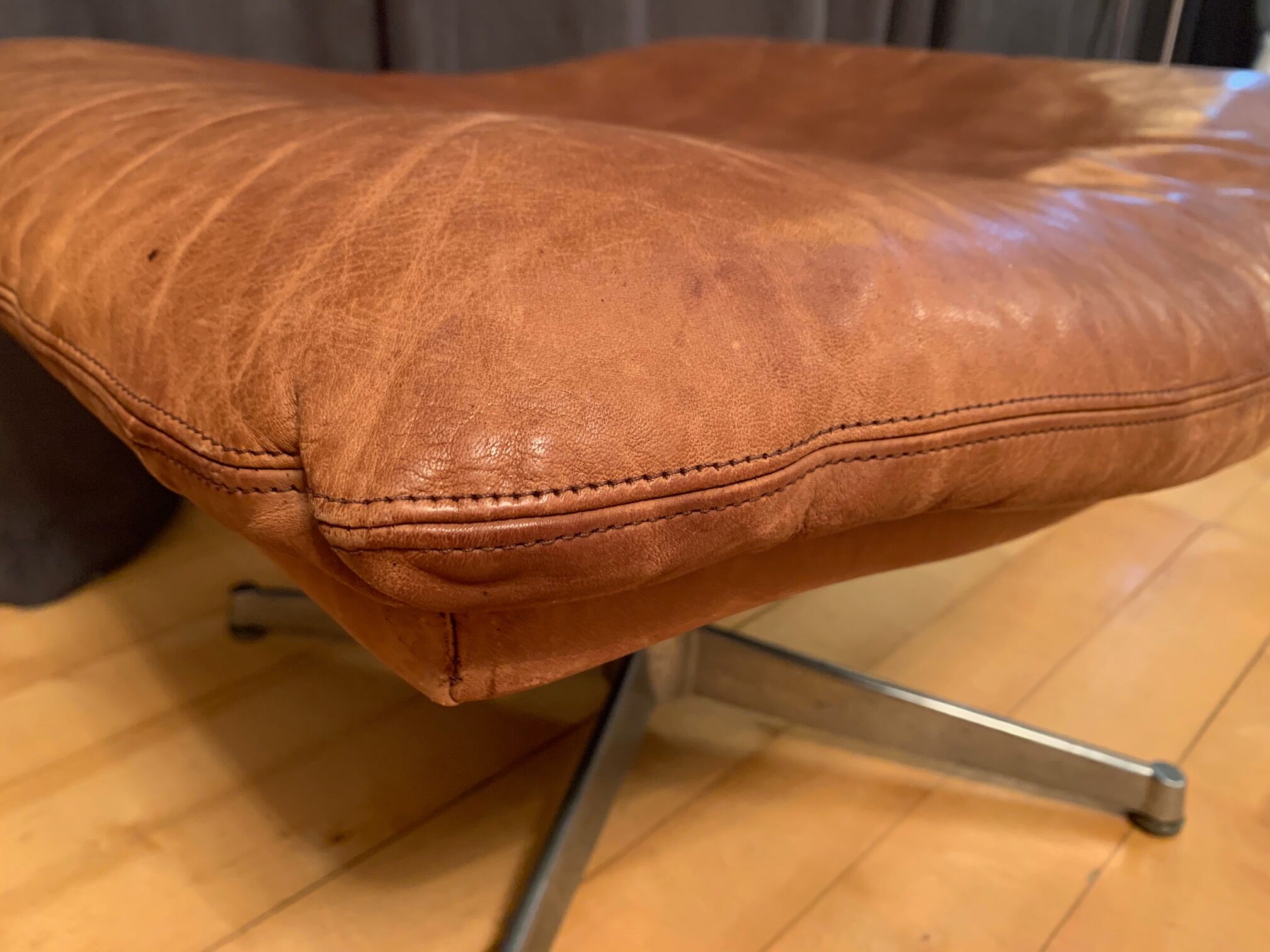 King footstool by Andre Vandenbeuck for Strässle International Switzerland 1960s