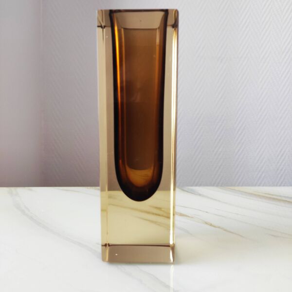 Vase soliflore ambré en verre de Murano Sommerso 1970