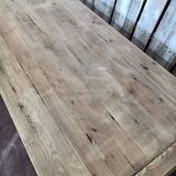 Farm table