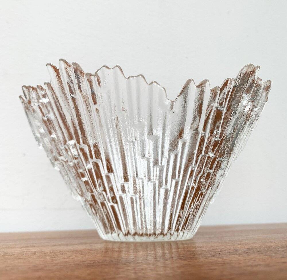 Mid-Center Finnish Revontulet Glass Bowl by Tauno Wirkkala for Humppila