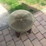 Circular teak ottoman with green fabric seat - Mid-Century 1960s style