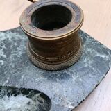Ancien encrier, base marbre et encriers (x2)  en bronze ciselé, 19ème