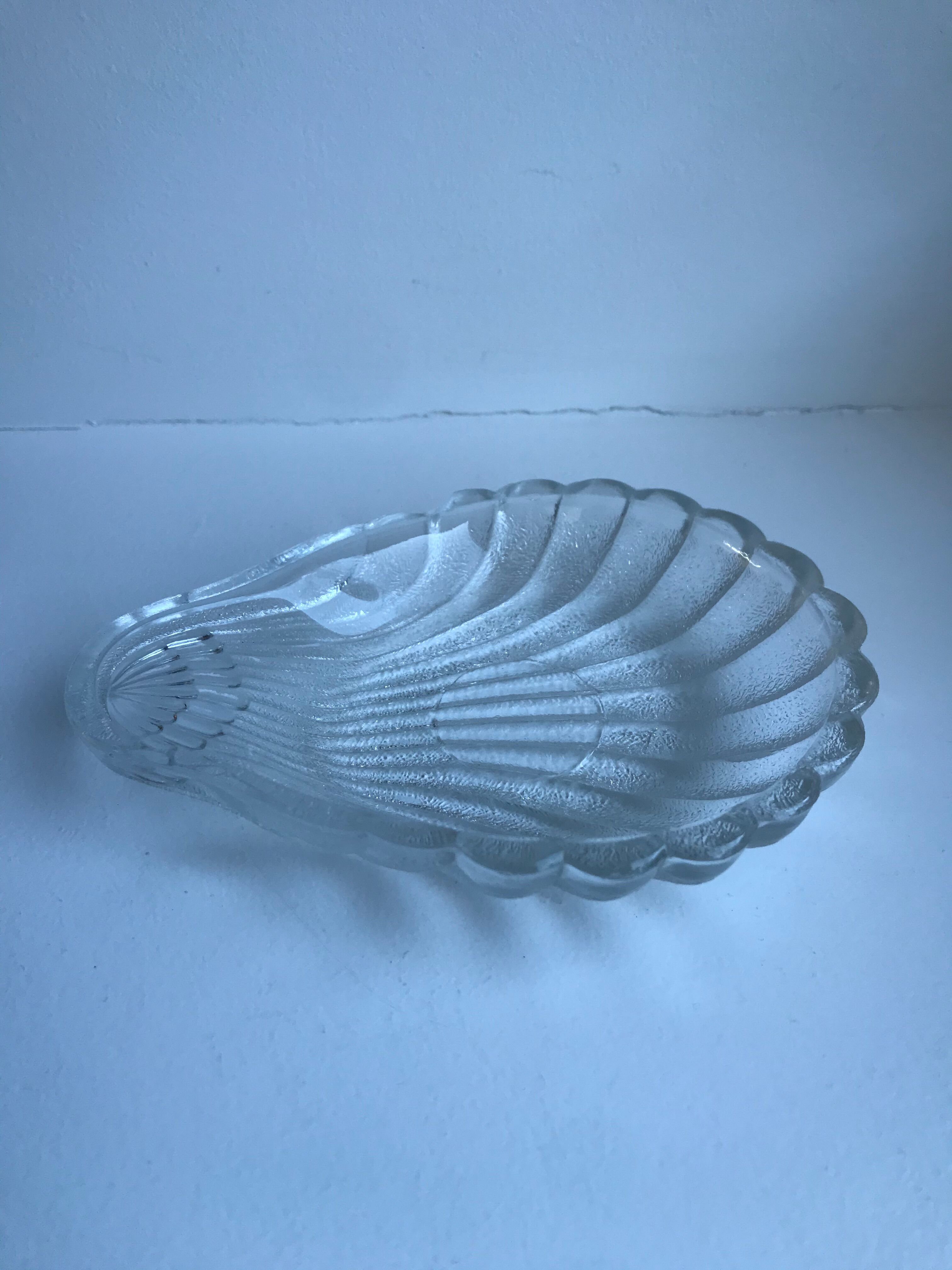Glass shell pouch tray 70s