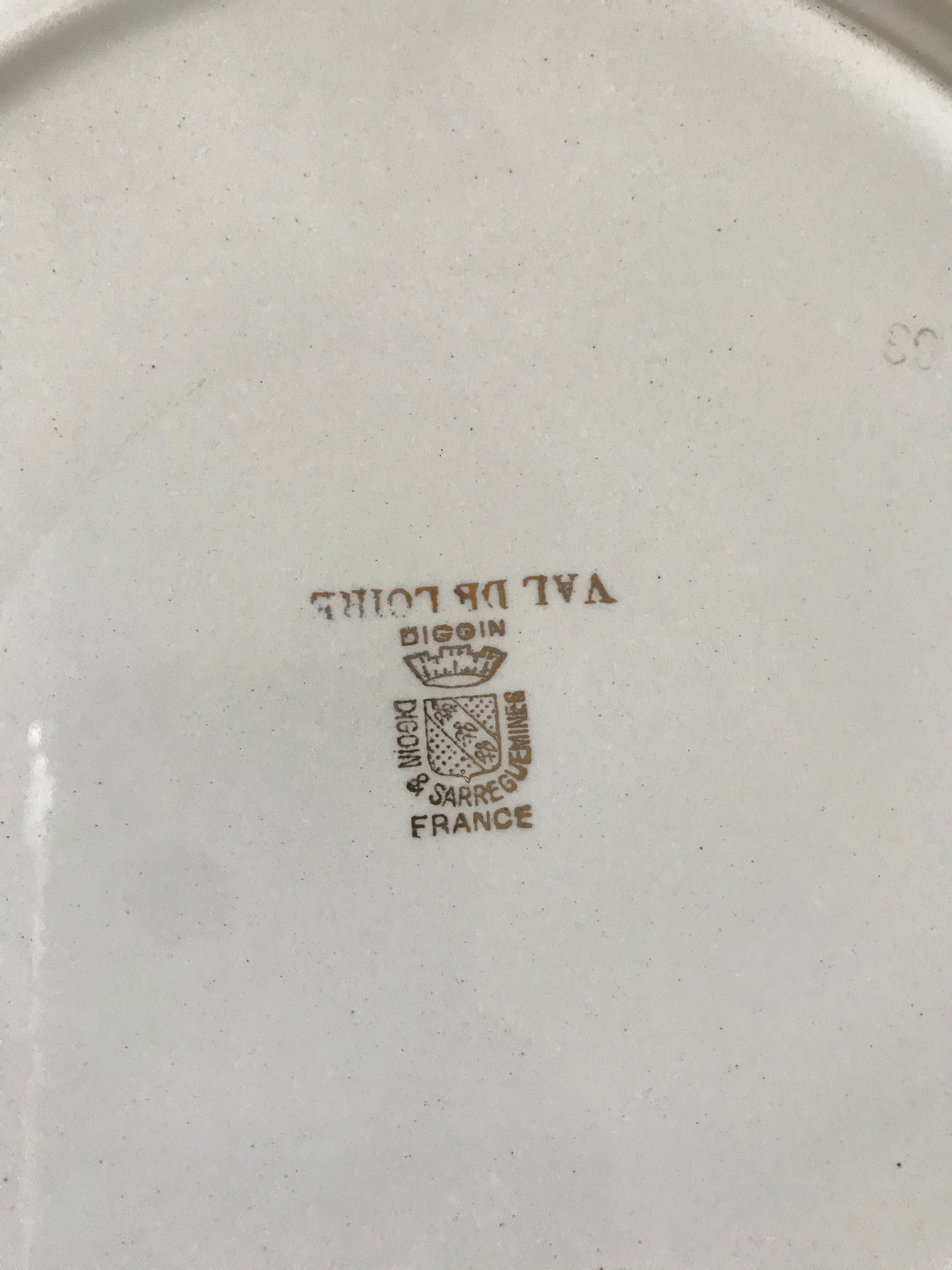 12 Digoin plates - Sarreguemines