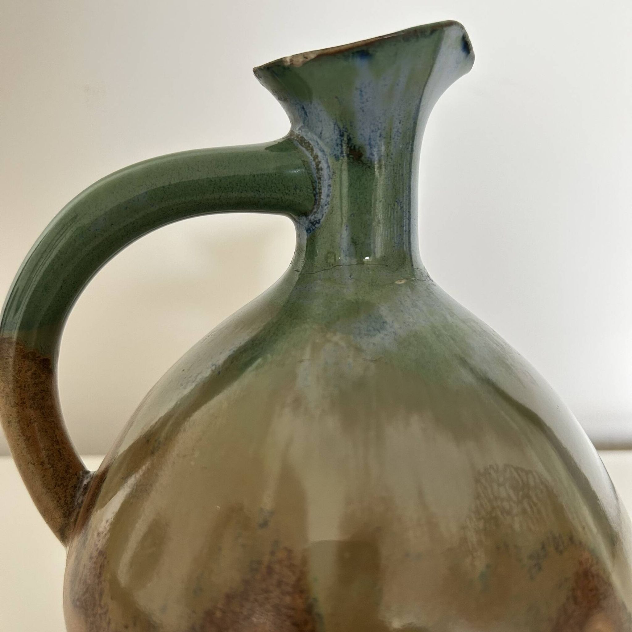 Flamed gradient pitcher