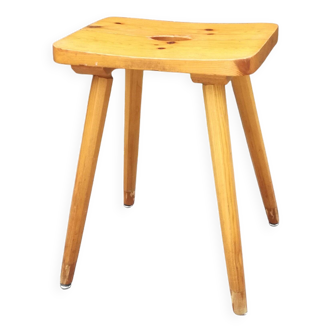 Light wood stool with pencil legs h51
