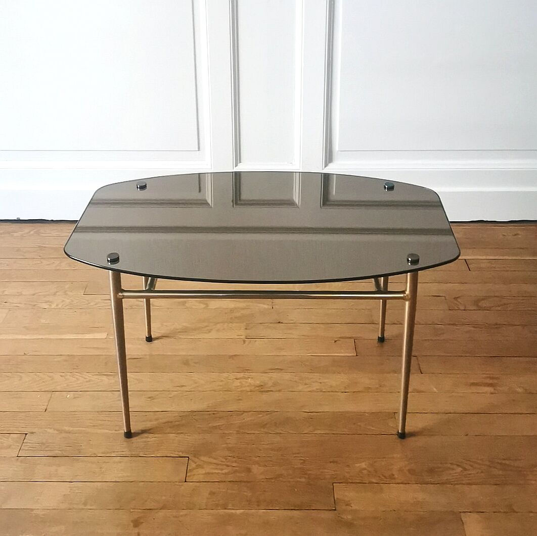 Oval coffee table, 1960