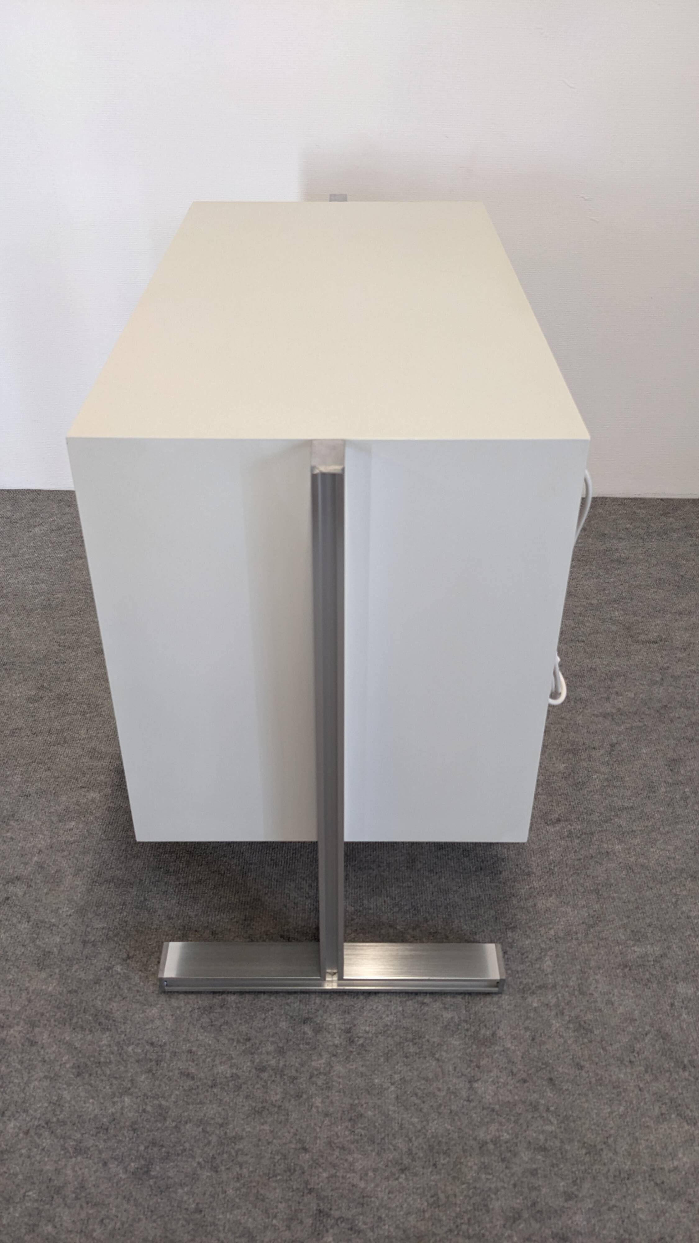 Buffet bas vitré de Michel Ducaroy pour Ligne Roset, France vers 1970