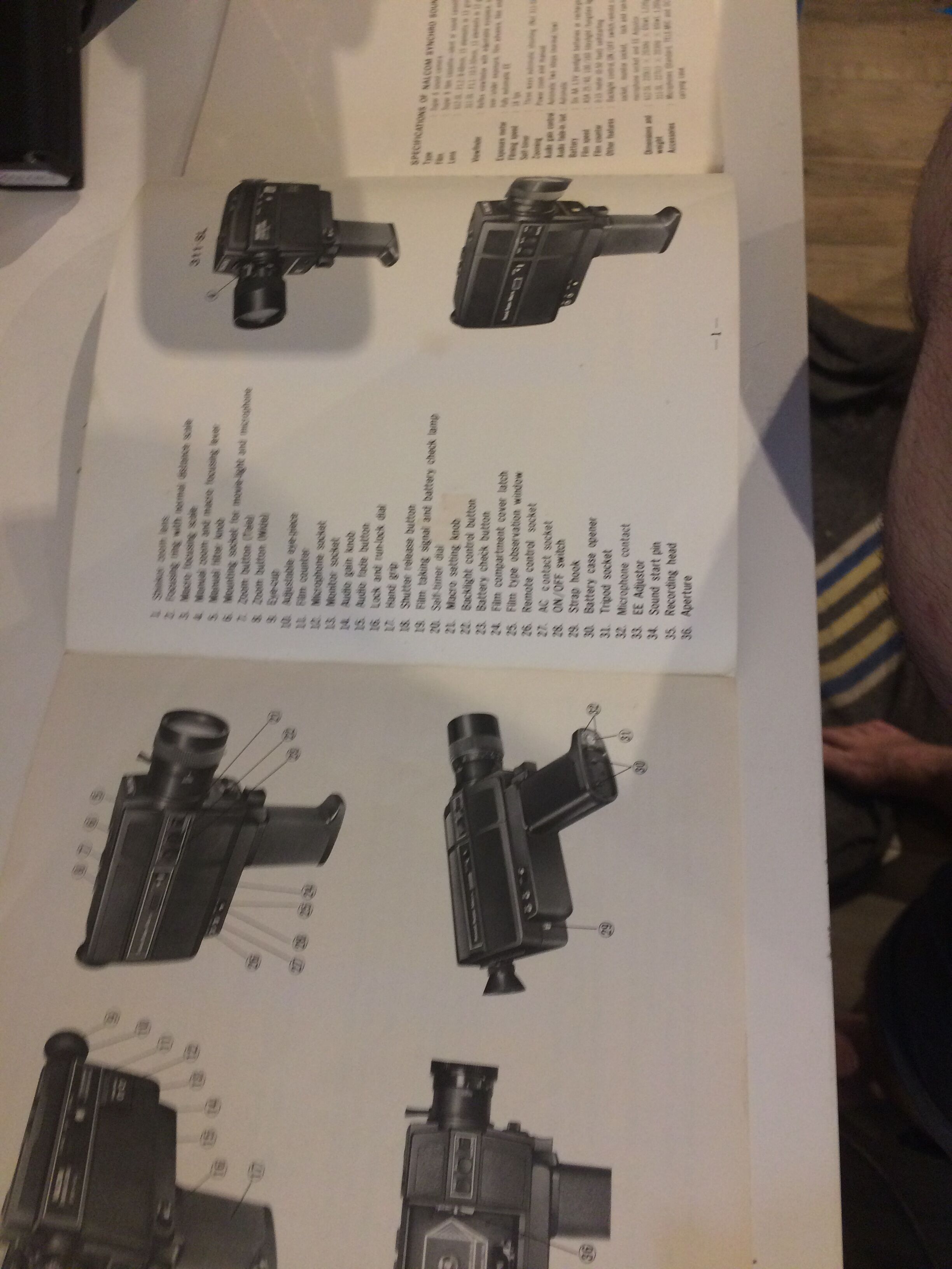 2 cameras super 8