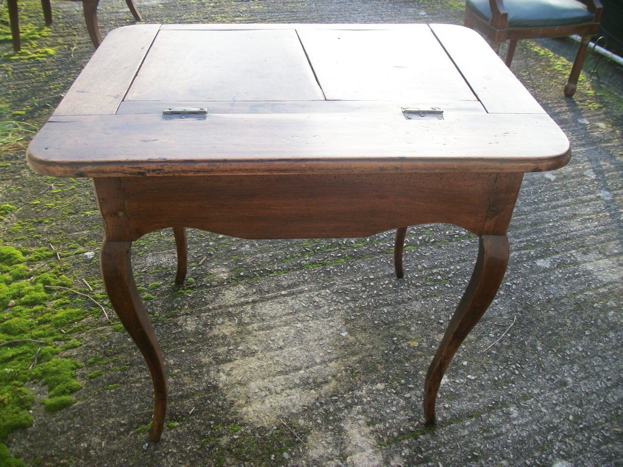 Table - dressing table - desk