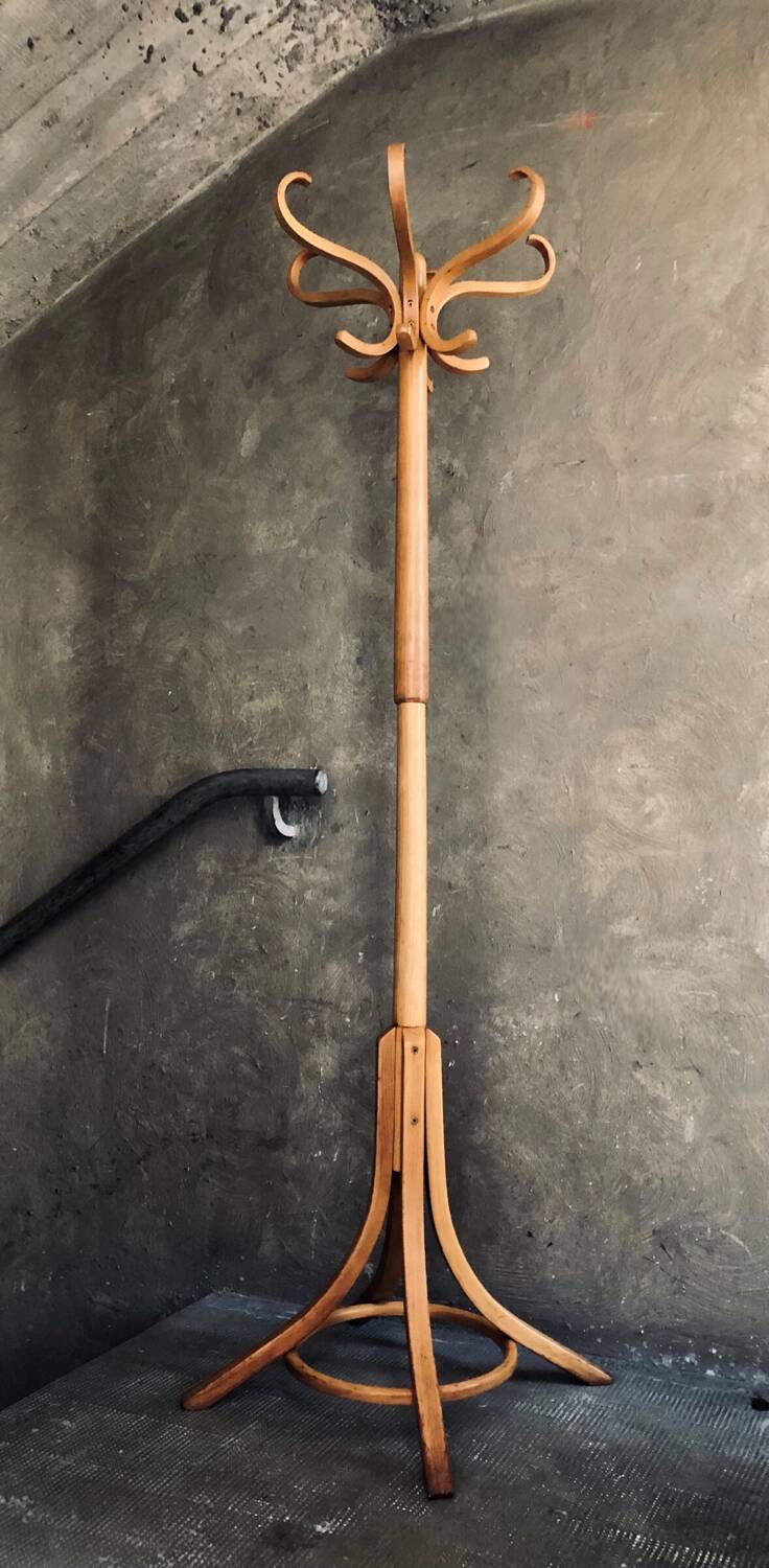 Baumann "Parrot" beech coat rack