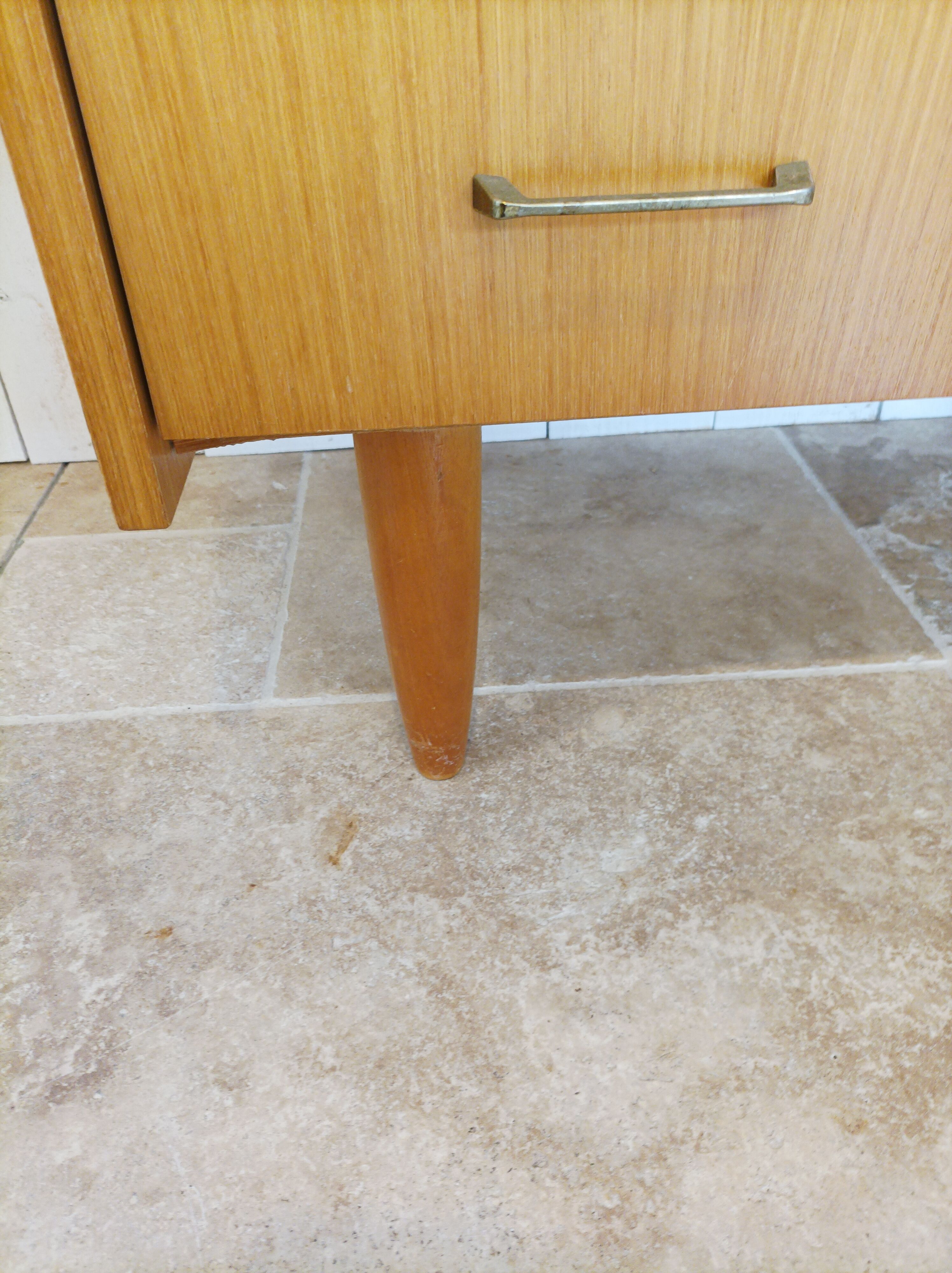 Vintage chest of drawers