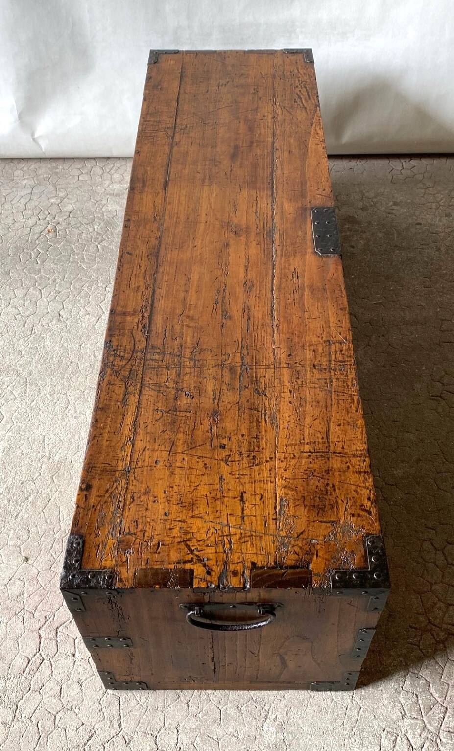 Japanese tansu chest