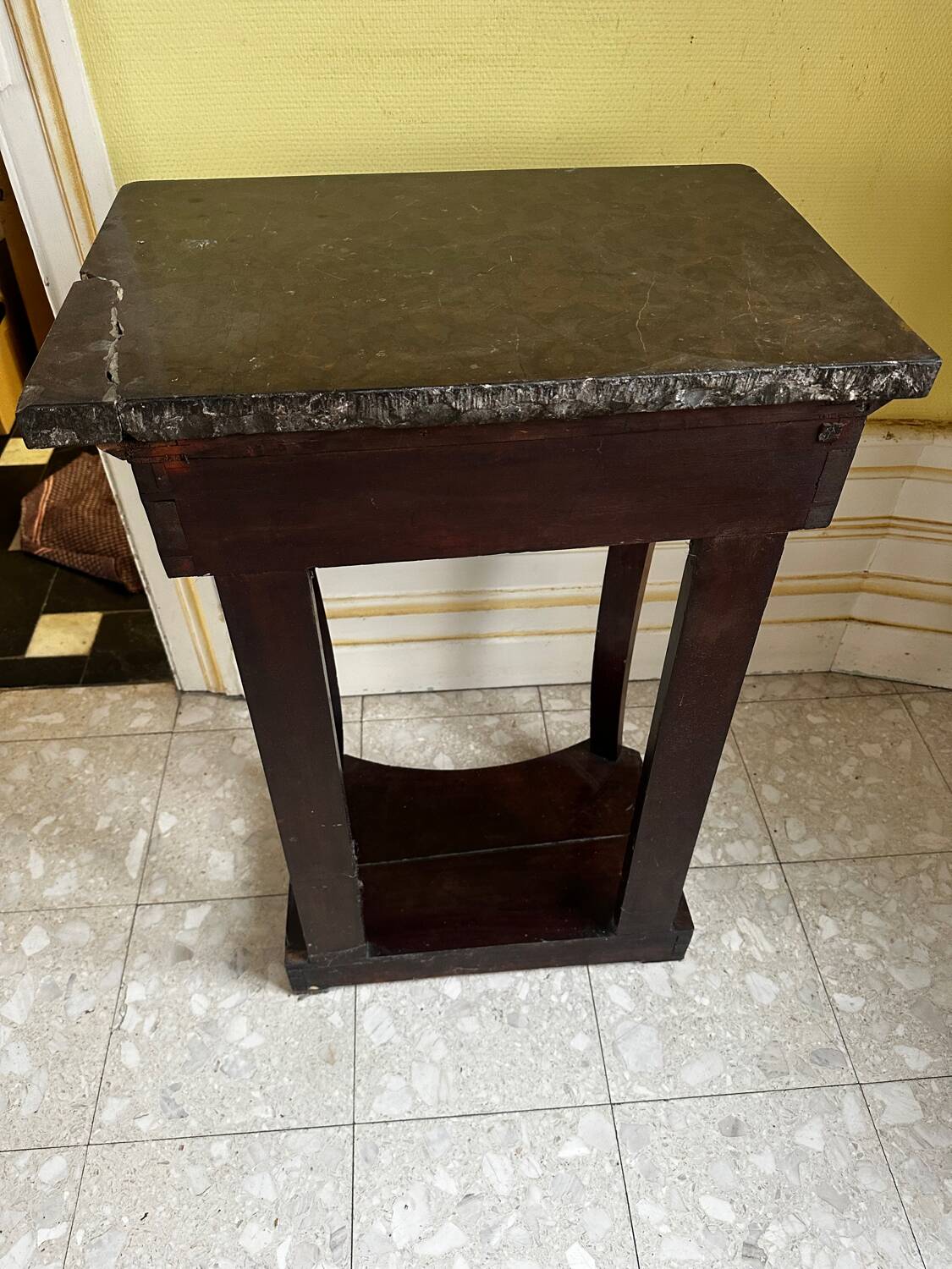 Console époque Restauration en Acajou et marbre