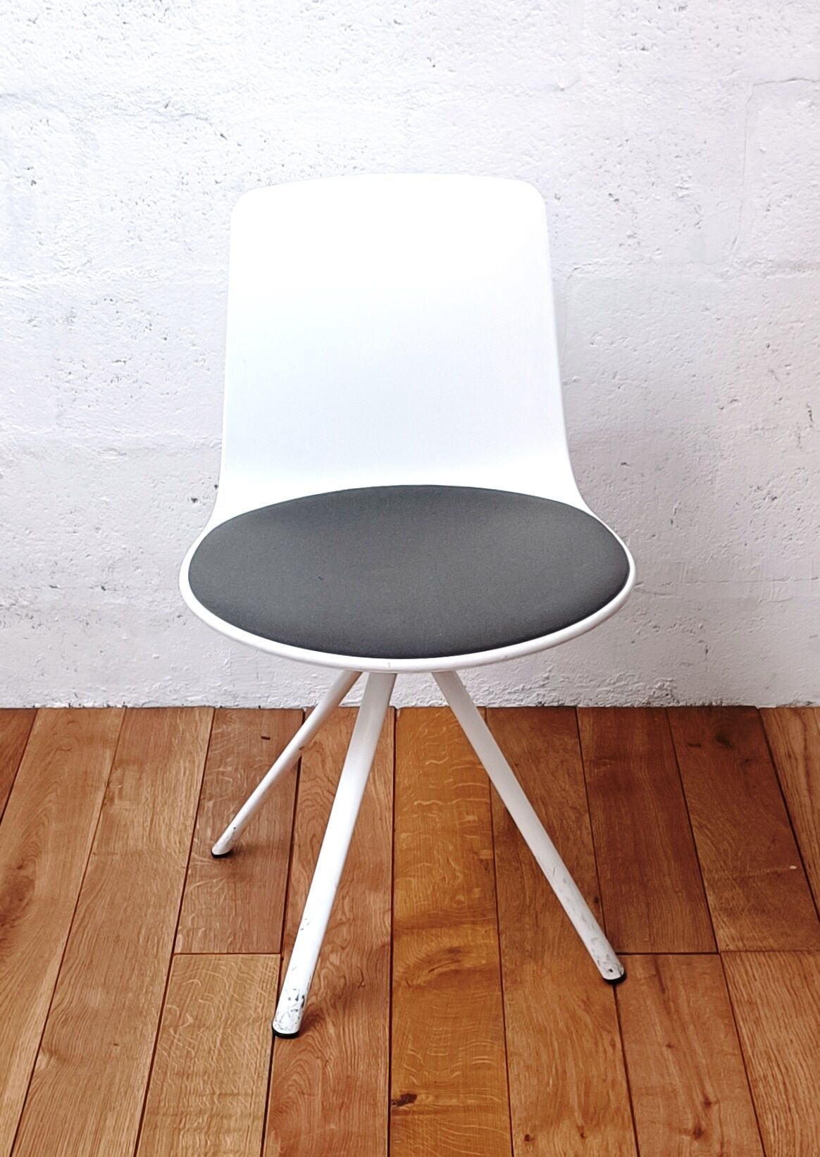 Chair Lottus Spin, Enea