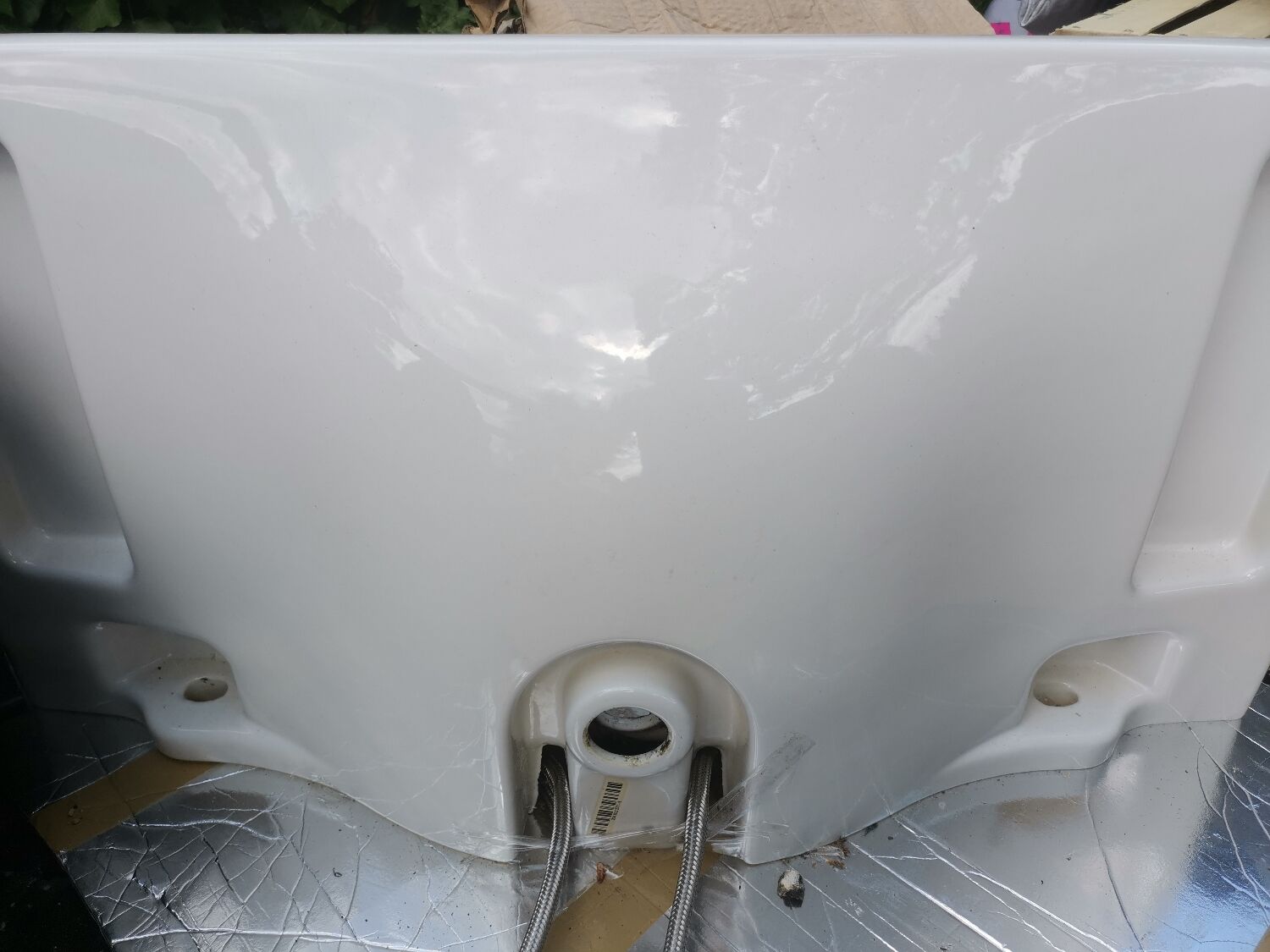 Washbasin sink ceramic basin