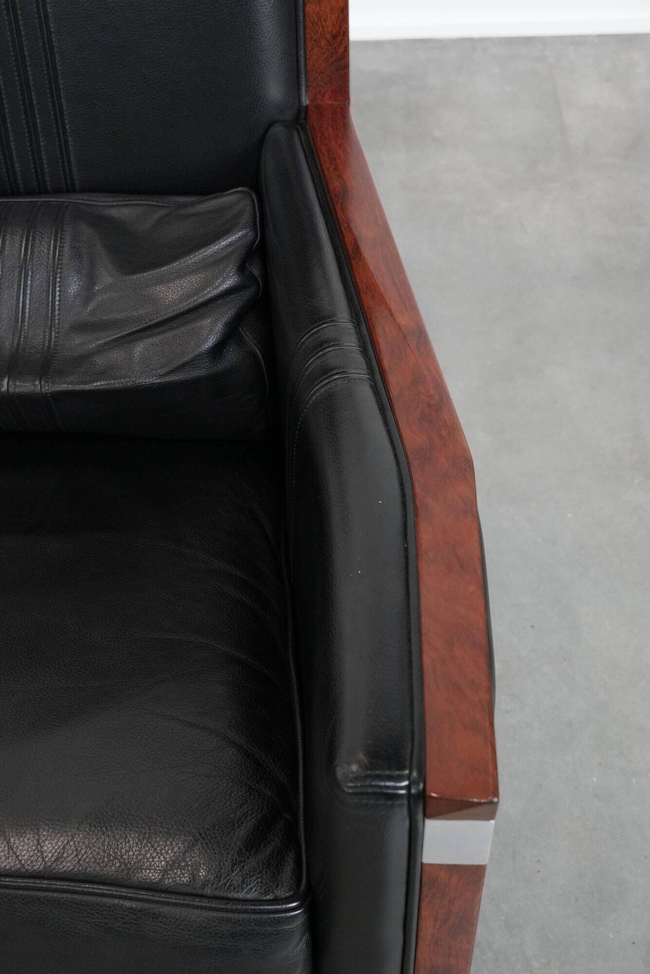 Beautiful set of 2 black cow leather Art Deco design armchairs with high back