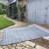 beautiful wool rug - handmade
