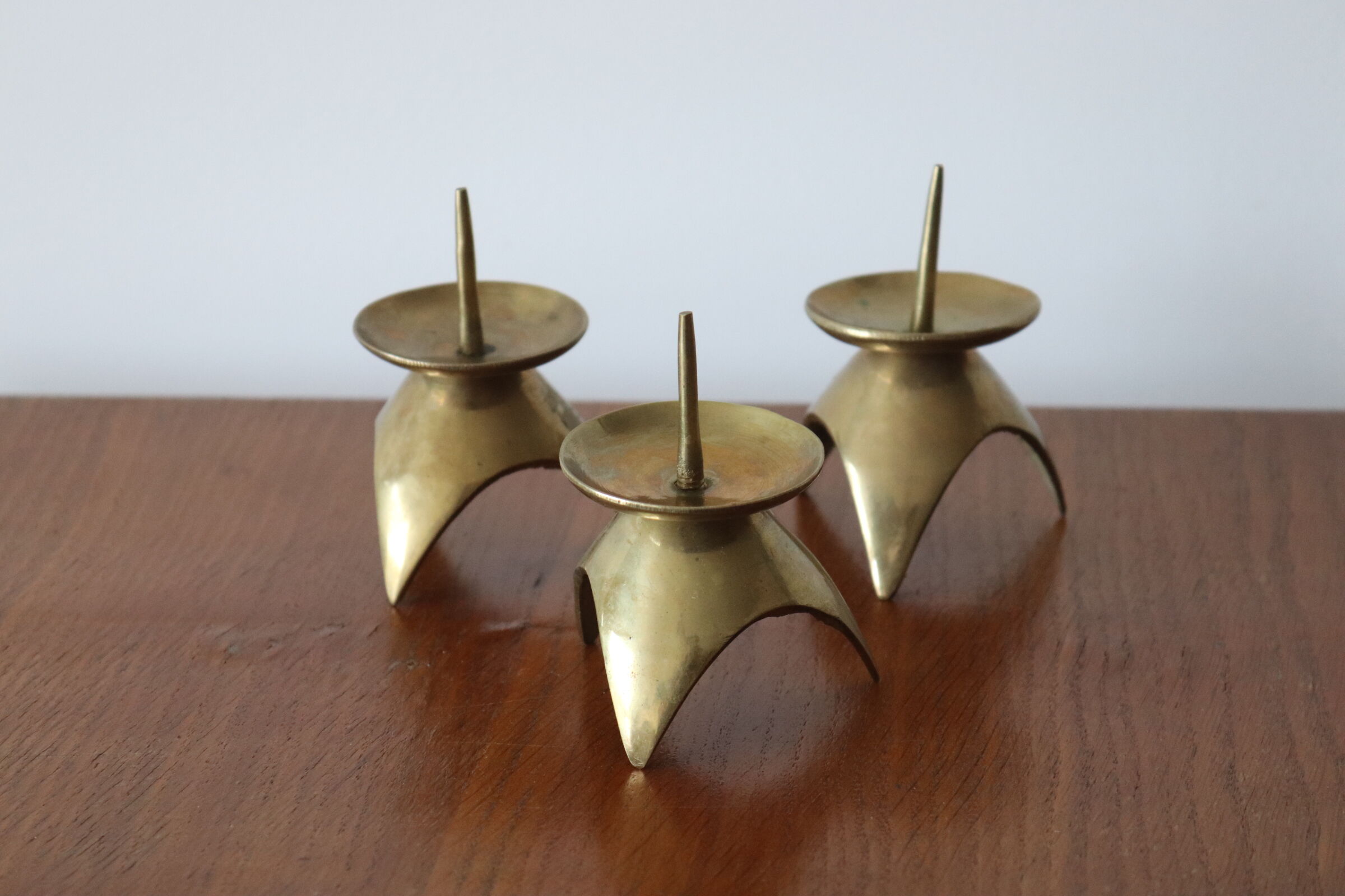 Set de 3 bougeoirs en laiton