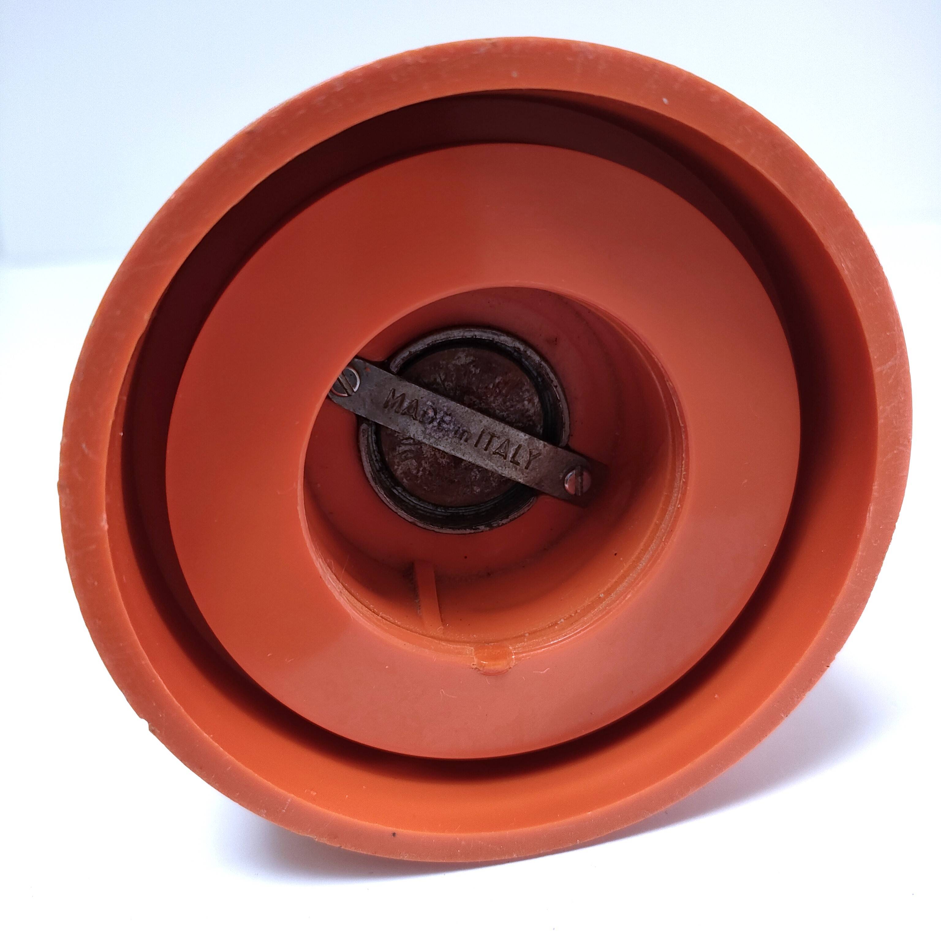 Luigi Massoni pepper mill for Guzzini orange