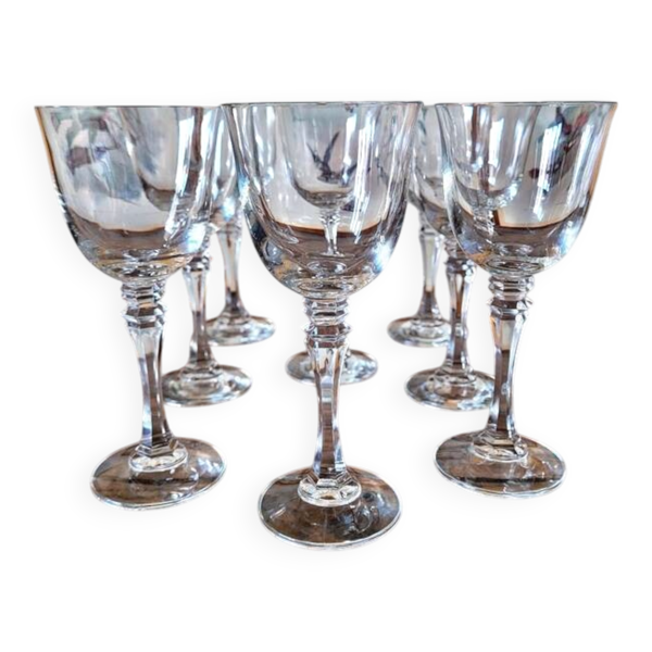8 verres à vin ou eau vintage en cristal, jambe travaillée
