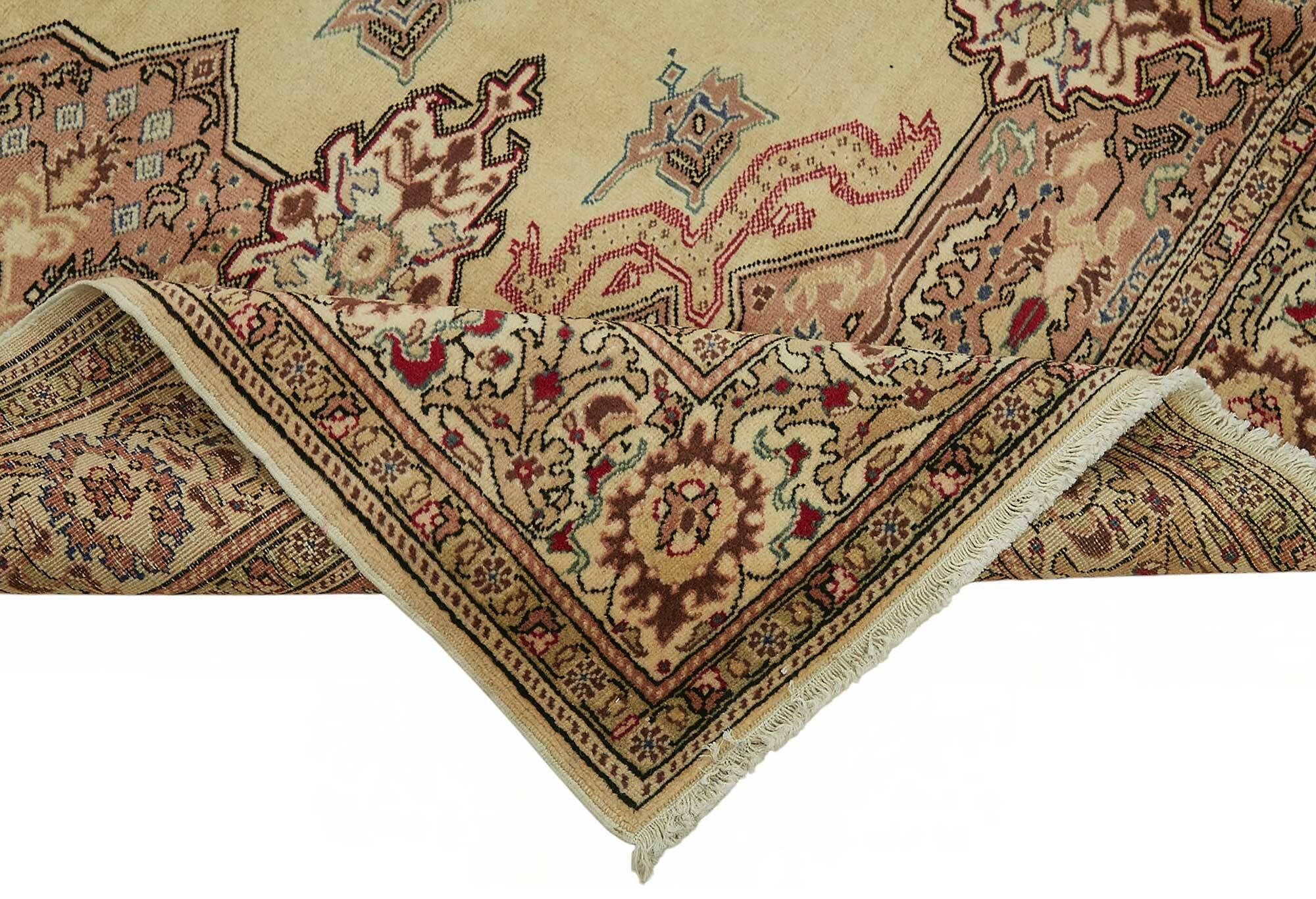 Turkish Wool Vintage Kayseri Rug 197 cm x 287 cm