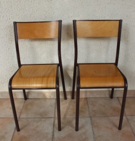 Pair of vintage Mullca school chairs