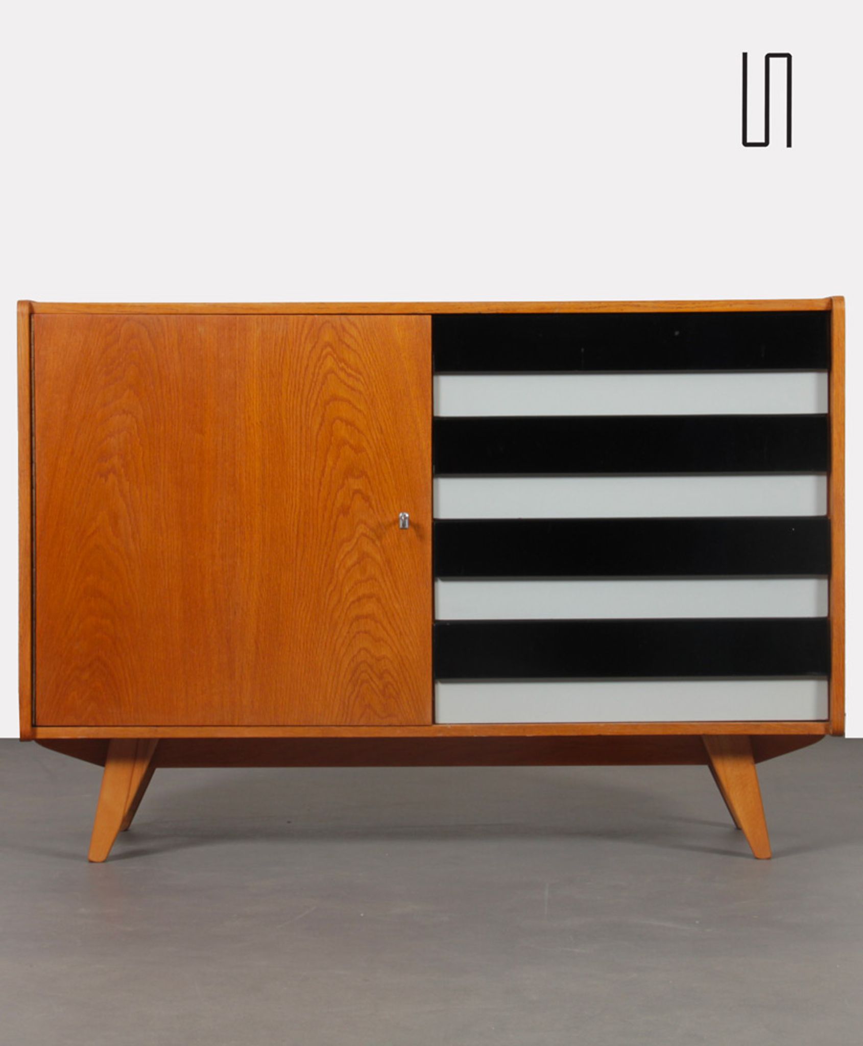 Buffet by Jiri Jiroutek, model U458, 1960s