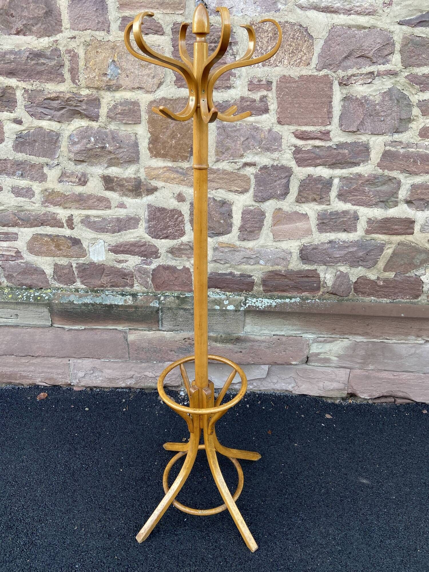 Baumann coat rack on vintage parrot stand 1960