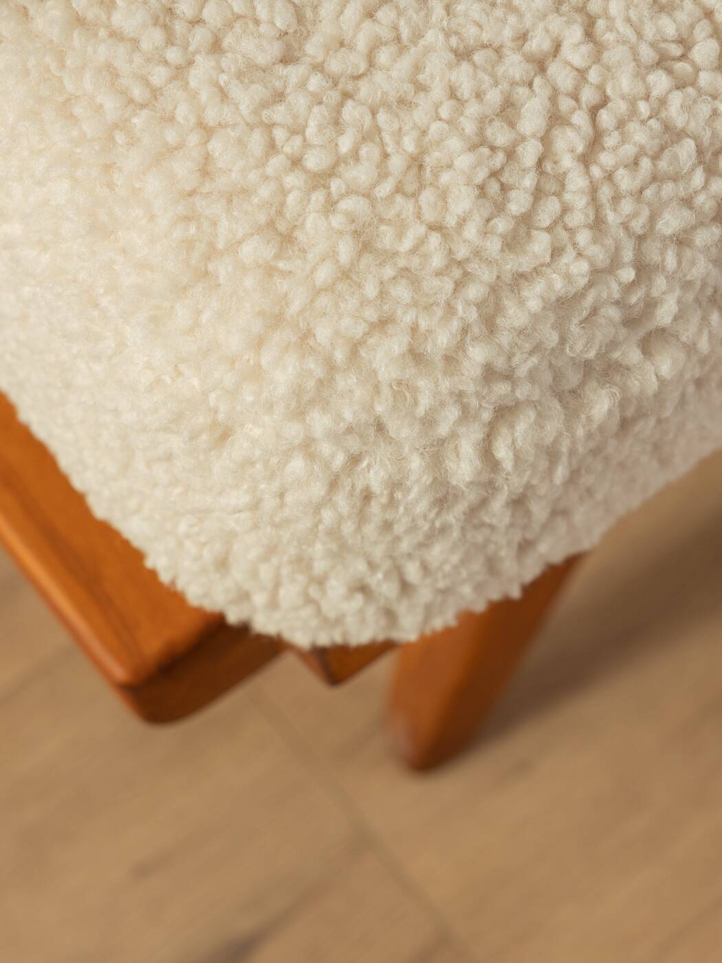 1950s sofa, Knoll Antimott