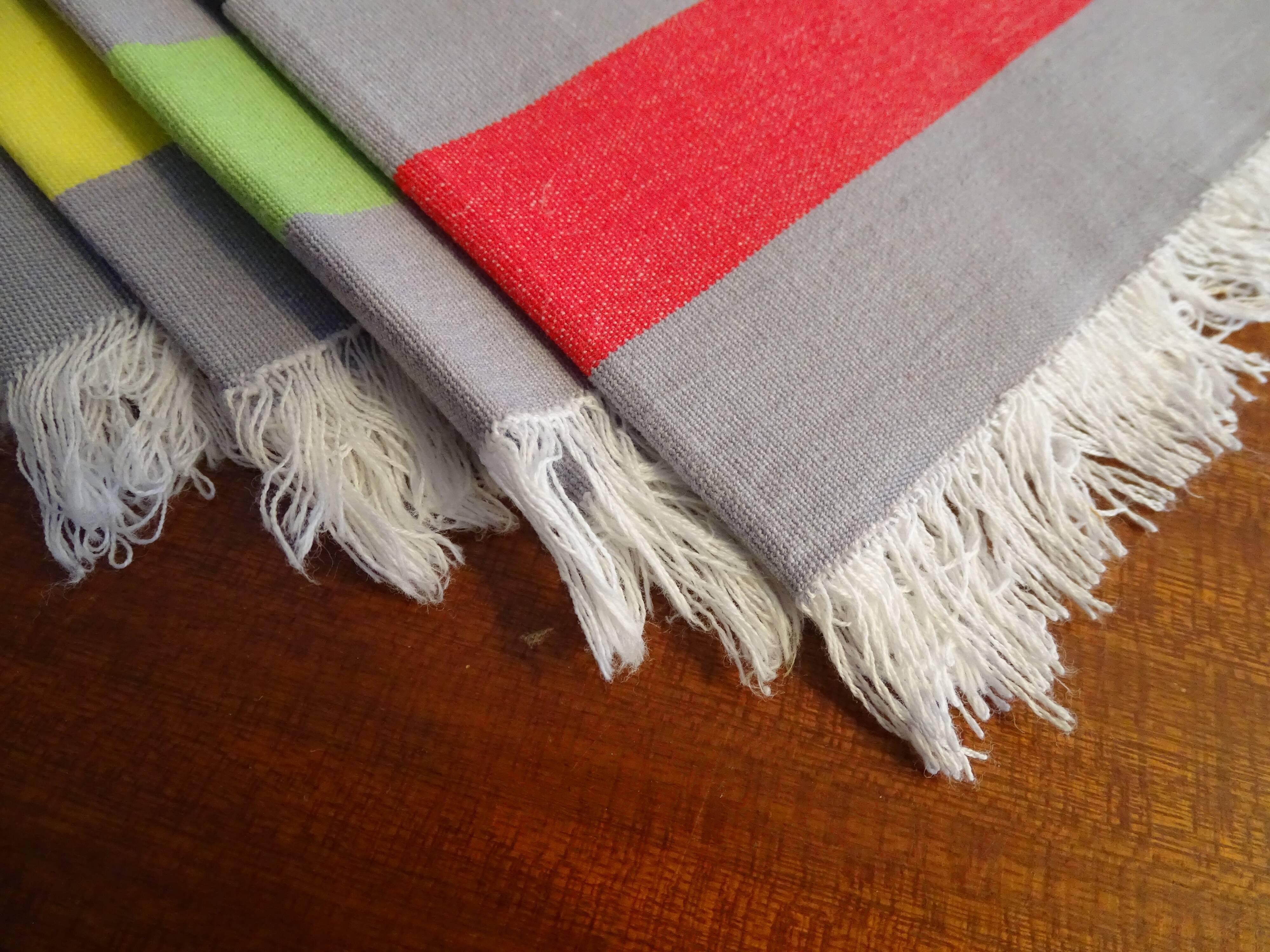 12 vintage fringed napkins