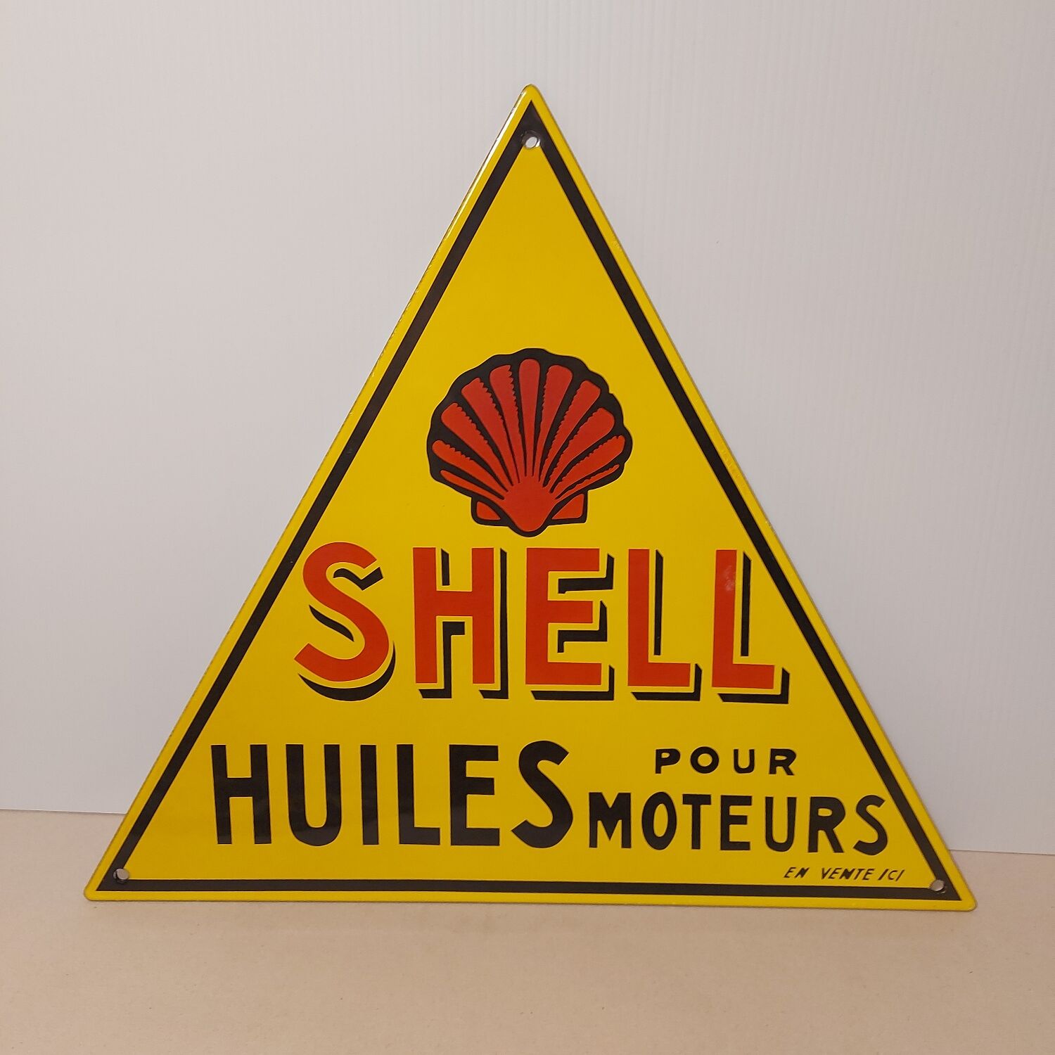 Plaque émaillée triangulaire garage Shell Huiles Moteur | Selency