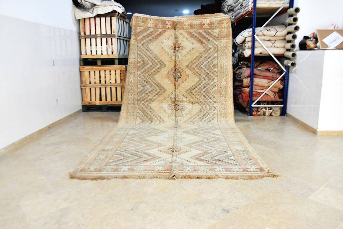 Tapis berbère Zemmour vintage