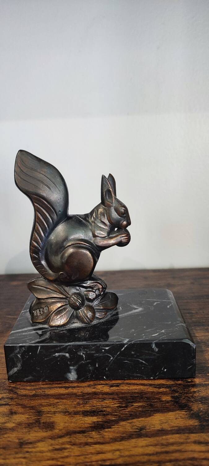 Squirrel bookends signed Tedo, Art Deco