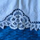Nappe a the ou surnaple ancienne broderie richelieu