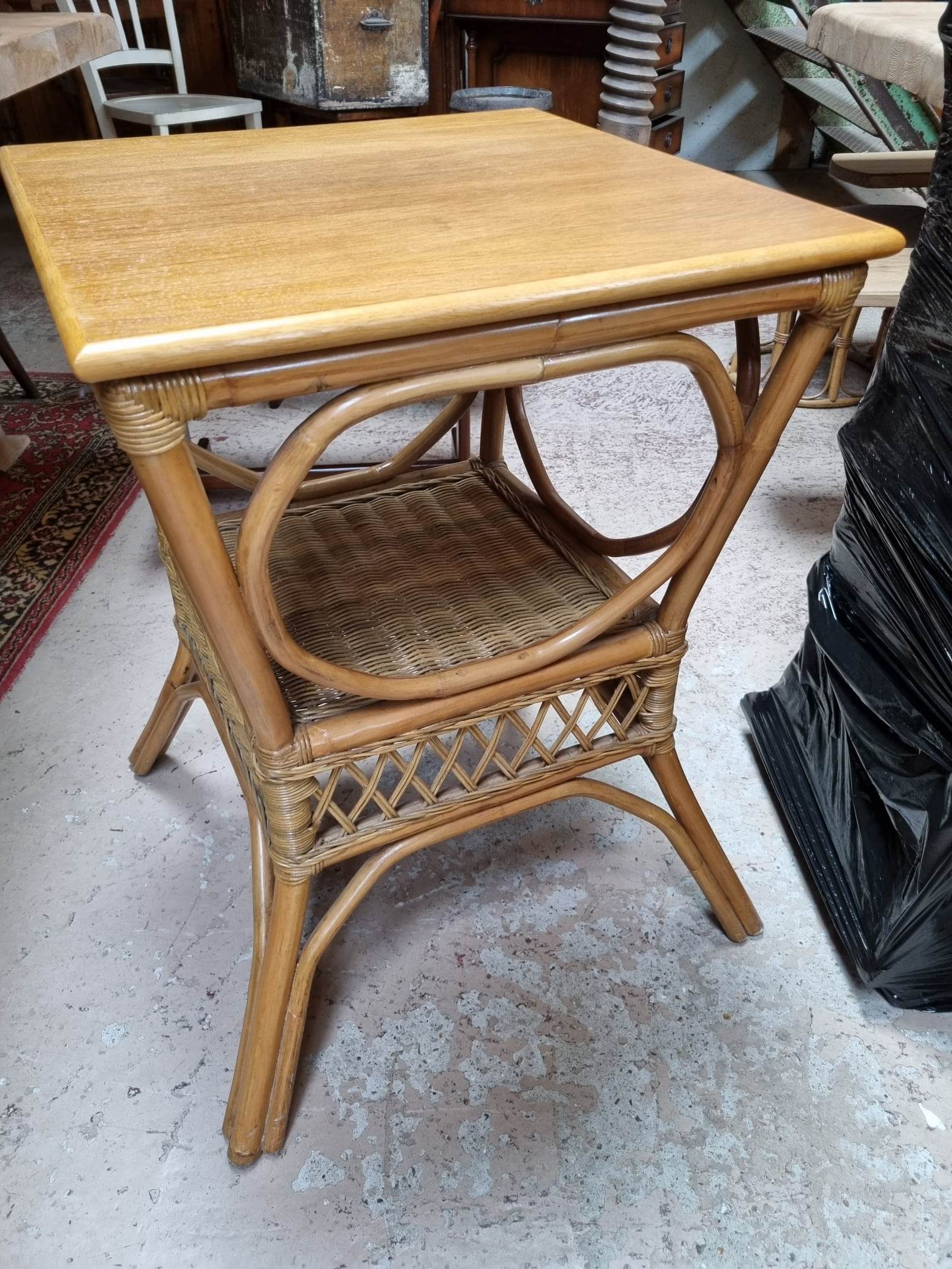 Rattan pedestal table