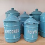Series of enamel pots for spices or condiments