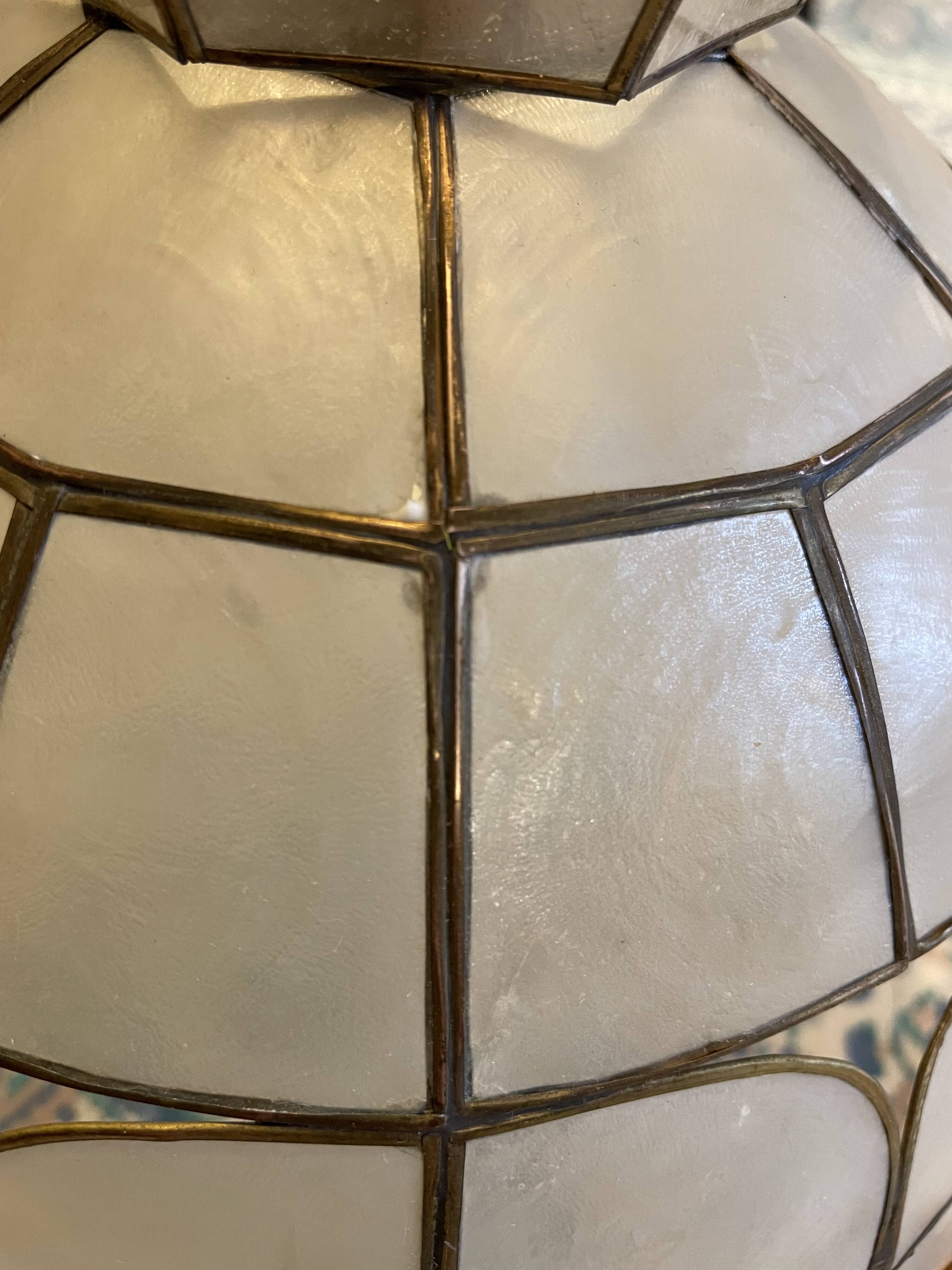 Suspension mother-of-pearl and brass diam 25 cm