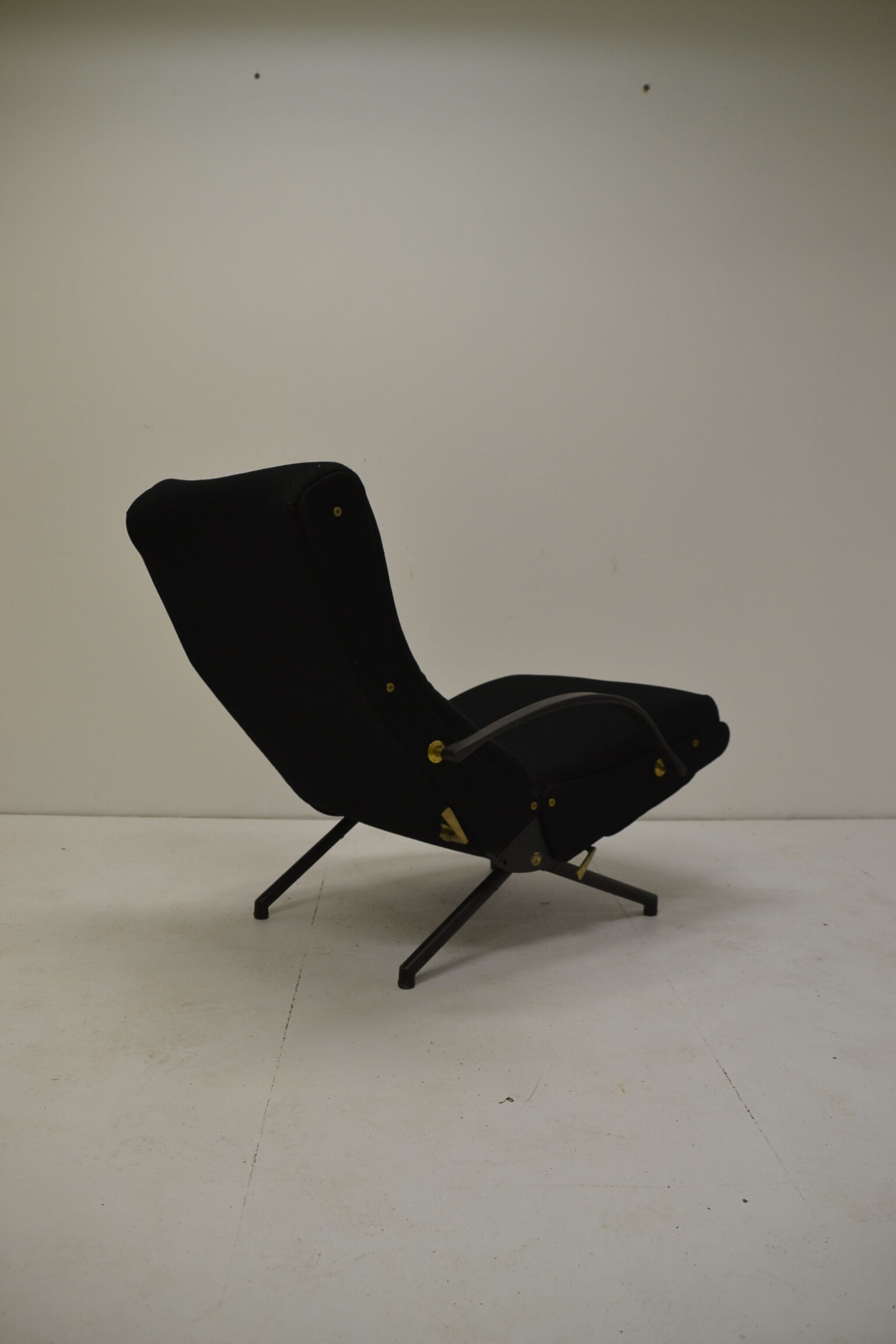 Fauteuil P40 d'Osvaldo  Borsani pour Tecno 1954