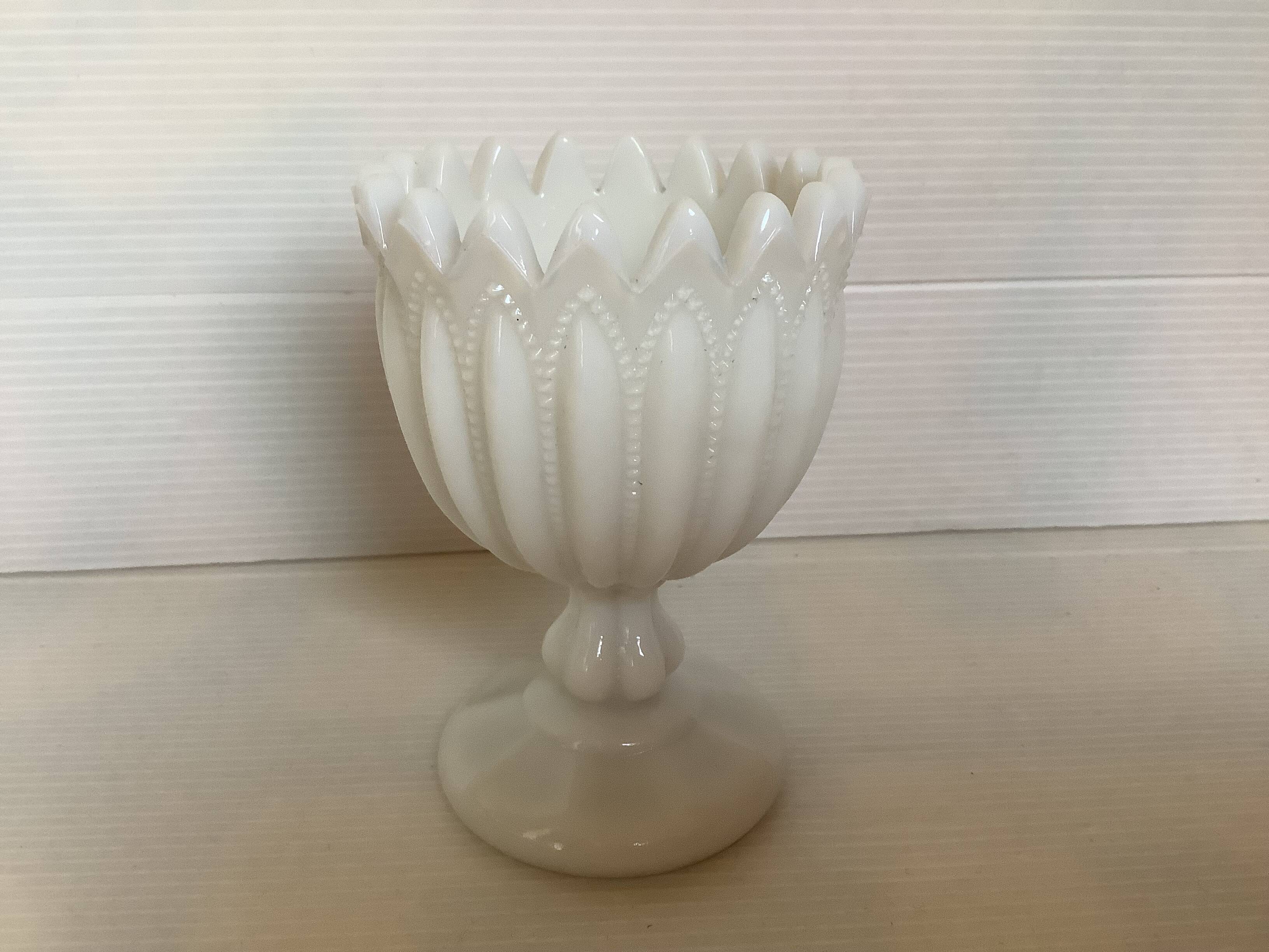 Opaline pearl chalice ring