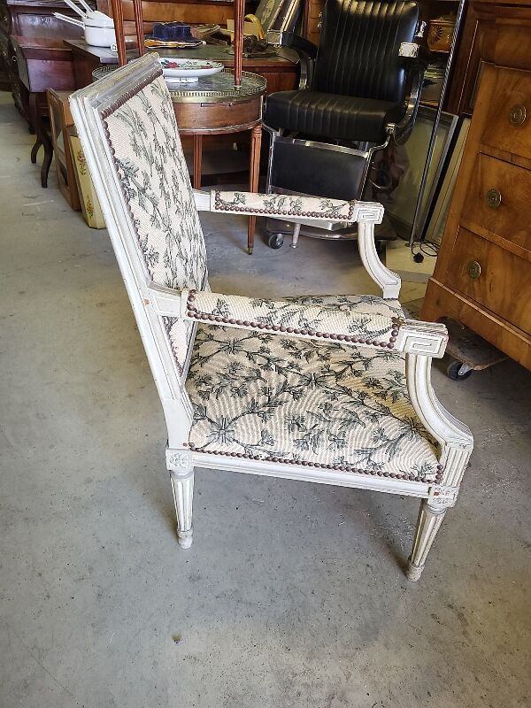 Armchair Louis XVl grey of the Xlx th century n°1