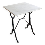 Square bistro table in white marble and cast iron