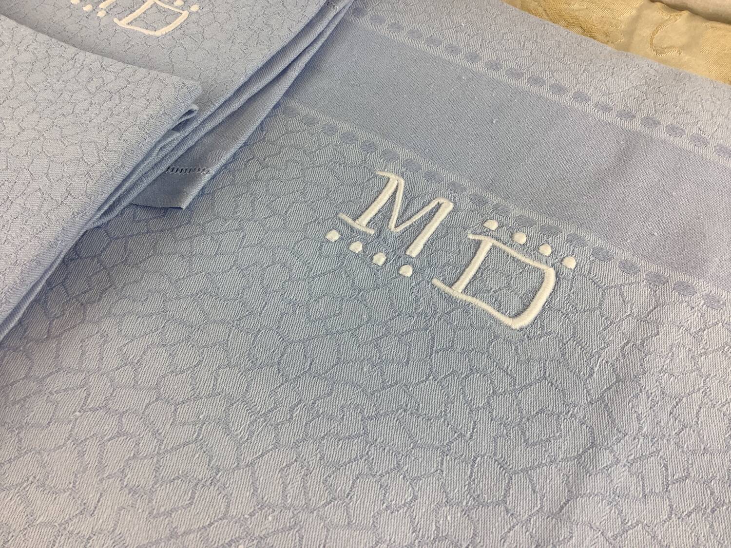 Vintage nappe & serviettes damassés monogramme